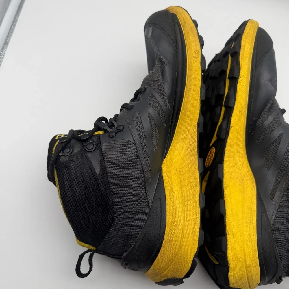 Topo Athletics Trailventure 2 Mens 10.5 Hiking Boot Charcoal/Mustard VIBRAM